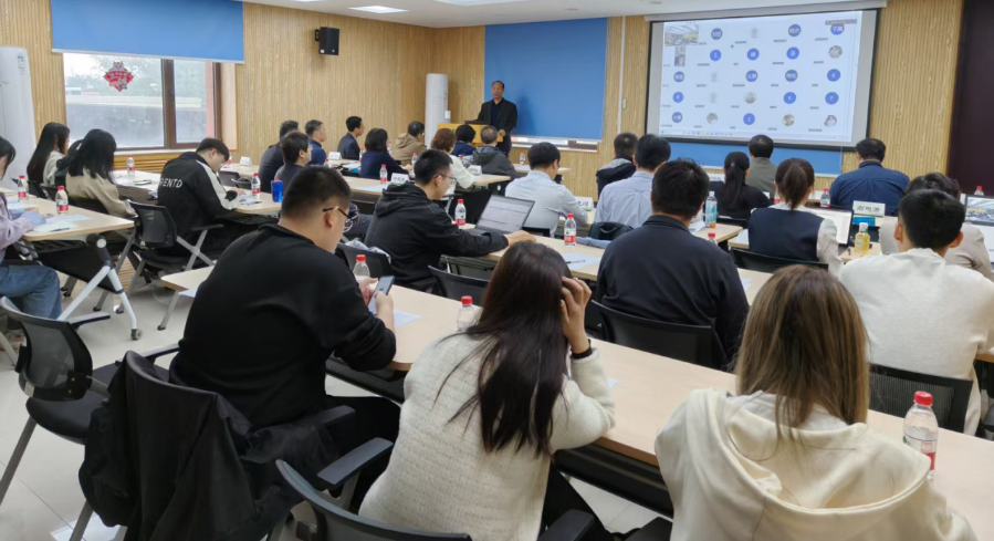 攜手創(chuàng)新，共繪藍(lán)圖 我校成功舉辦海峽兩岸農(nóng)業(yè)與土地遙感技術(shù)研討會